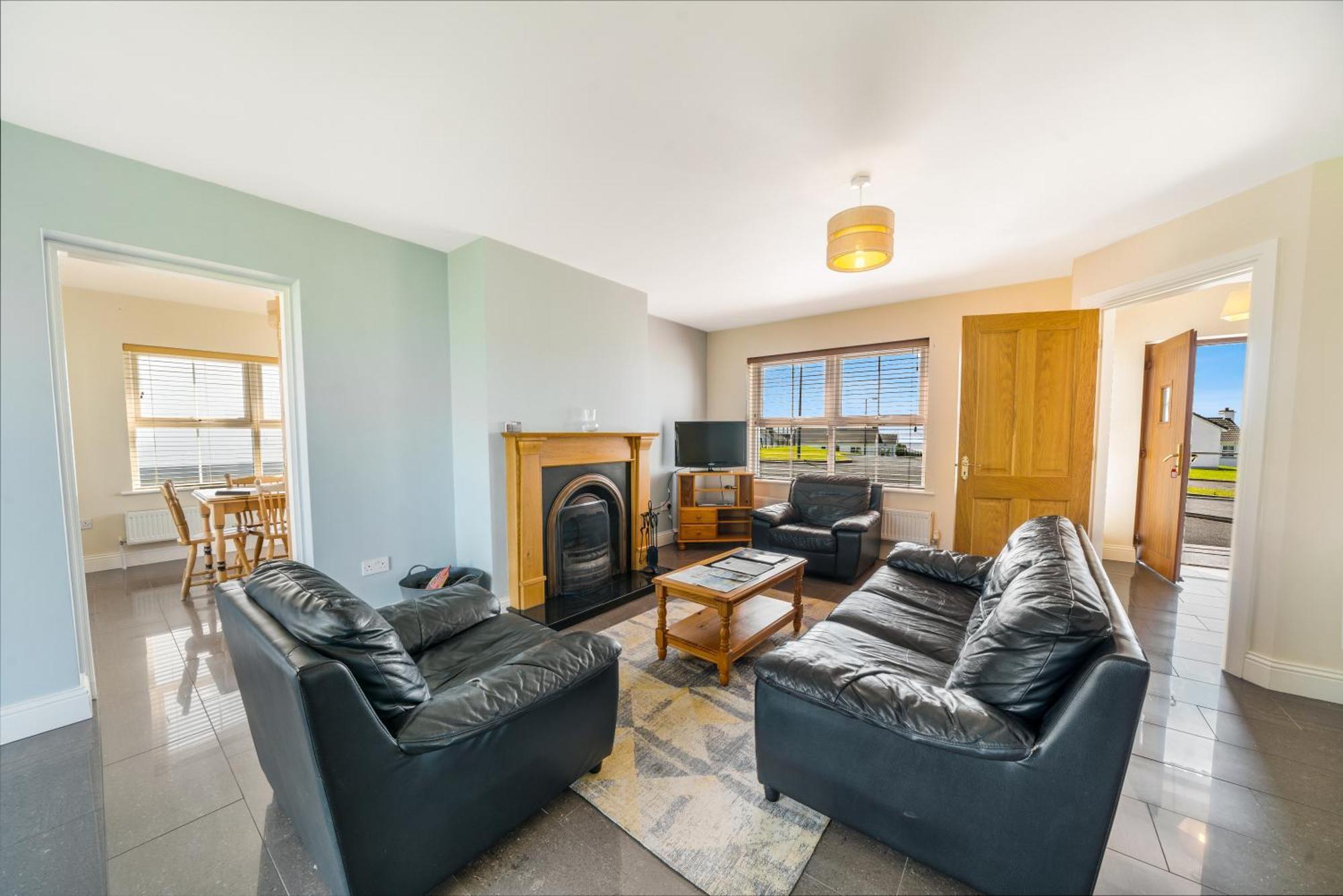 Downings Coastguard Cottages - Type B-E 외부 사진